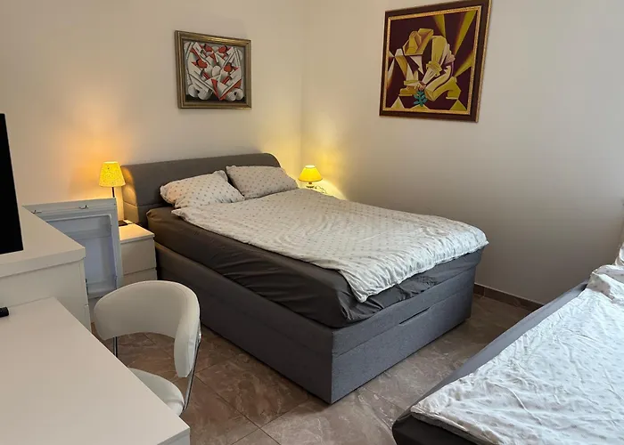 Habitación en casa particular Free Park&bikes *