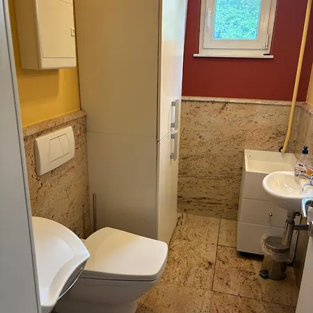 民宿 Free Park&bikes 卢布尔雅那