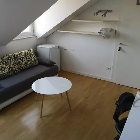 Free Park&bikes 民宿 卢布尔雅那